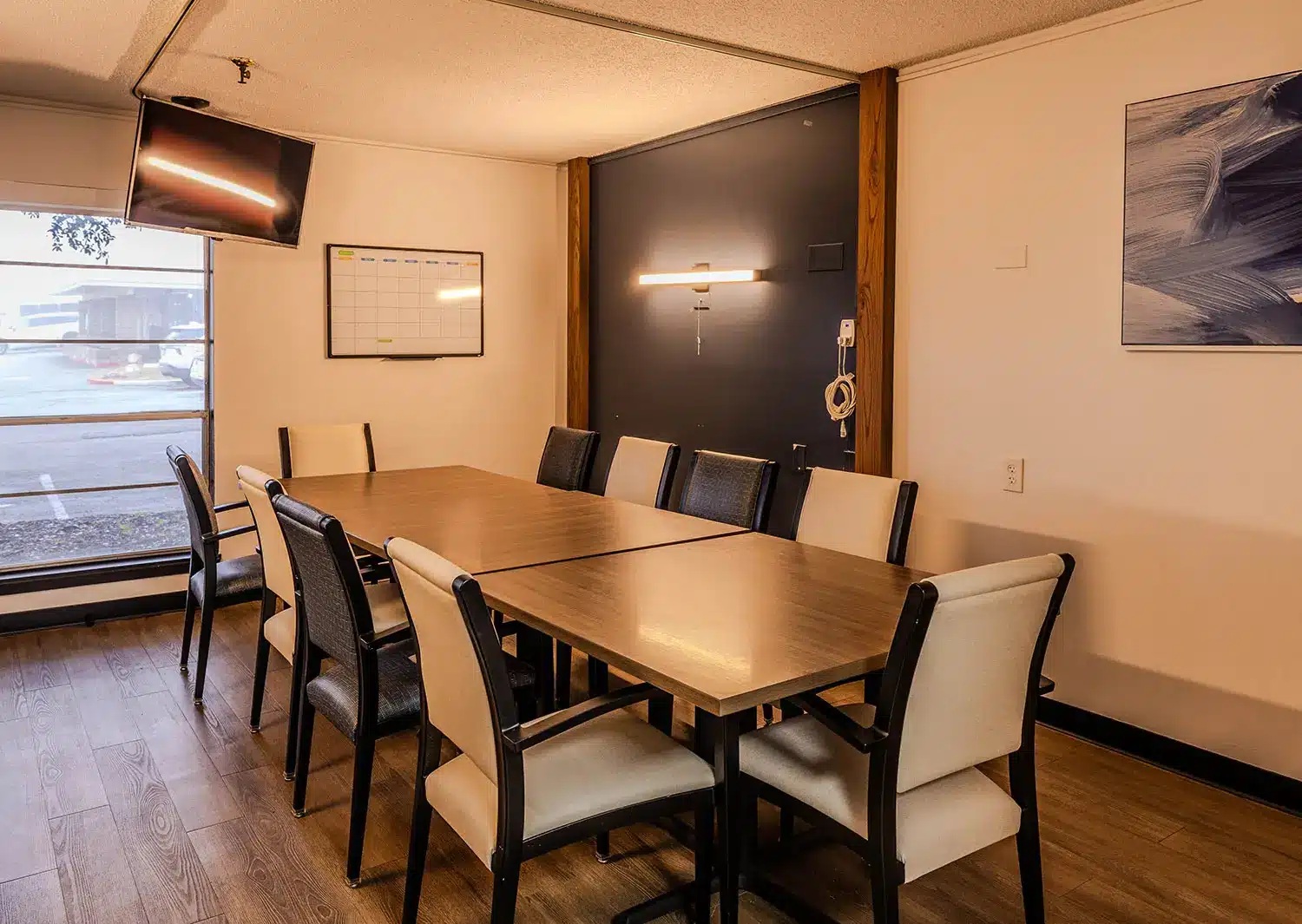 PACS-300x200-computer2 Dining area at Castle Hills Rehabilitation & Care Center